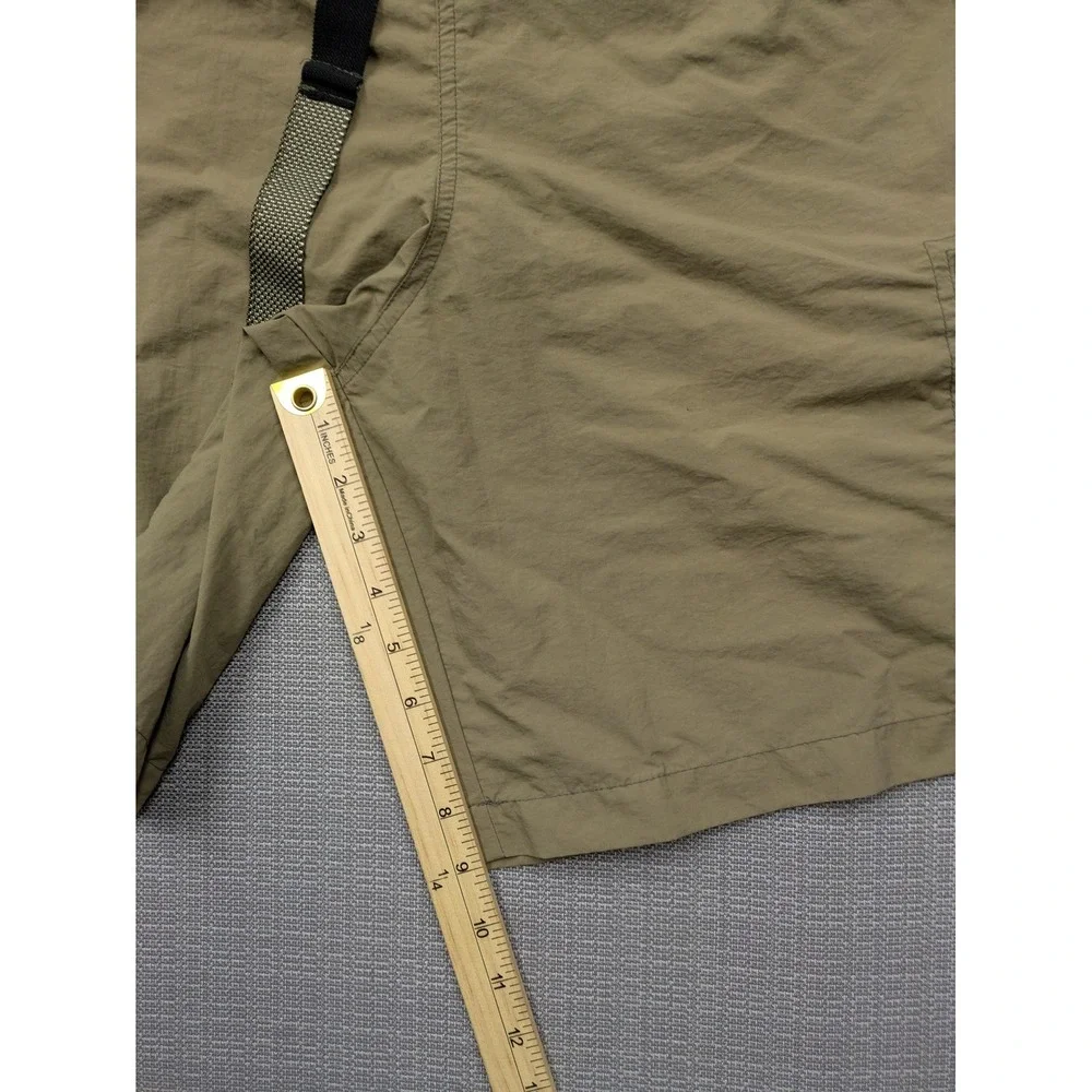 Columbia Cargo Shorts Mens Medium Beige Nylon Belted Elastic Waist 9 Inseam